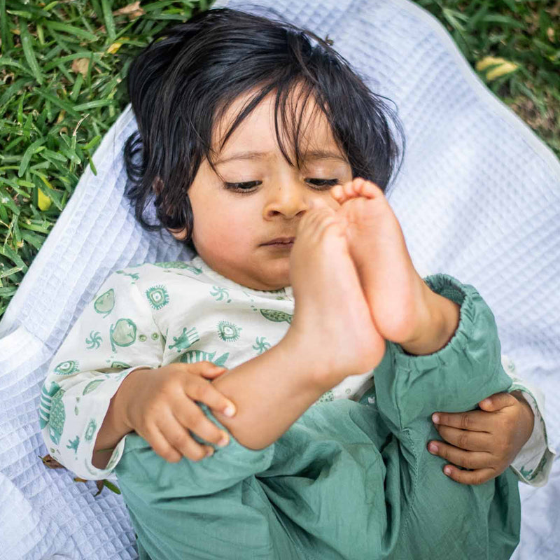 UNISEX ORGANIC FISH PRINT KURTA + MINT PANTS