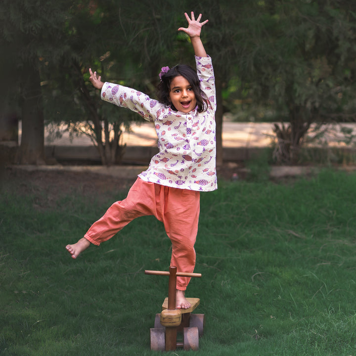 UNISEX ORGANIC KOI PEACH PRINT KURTA + PEACH PANTS
