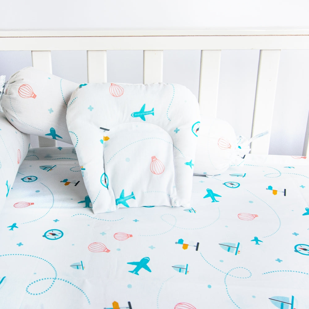 Lil Travellers - Cot Bedsheet Set