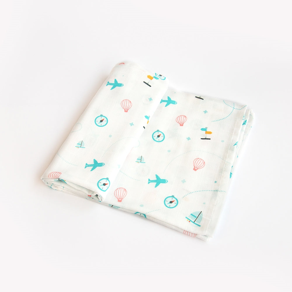 Lil Travellers - Welcome Baby Gift Basket