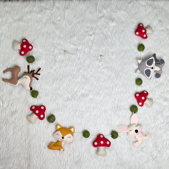Little Woodland Tales Bunting/Garland