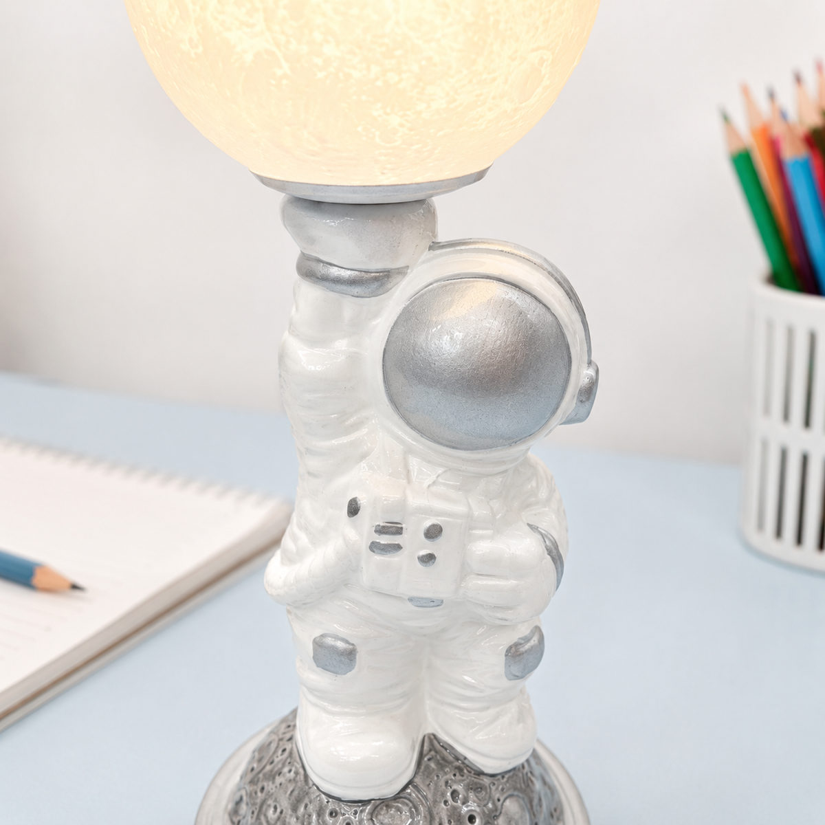 Night Lamp - Astronaut Aura (Silver)