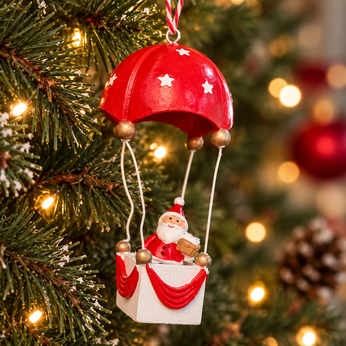 Santa in Hot Air Balloon Tree Ornament