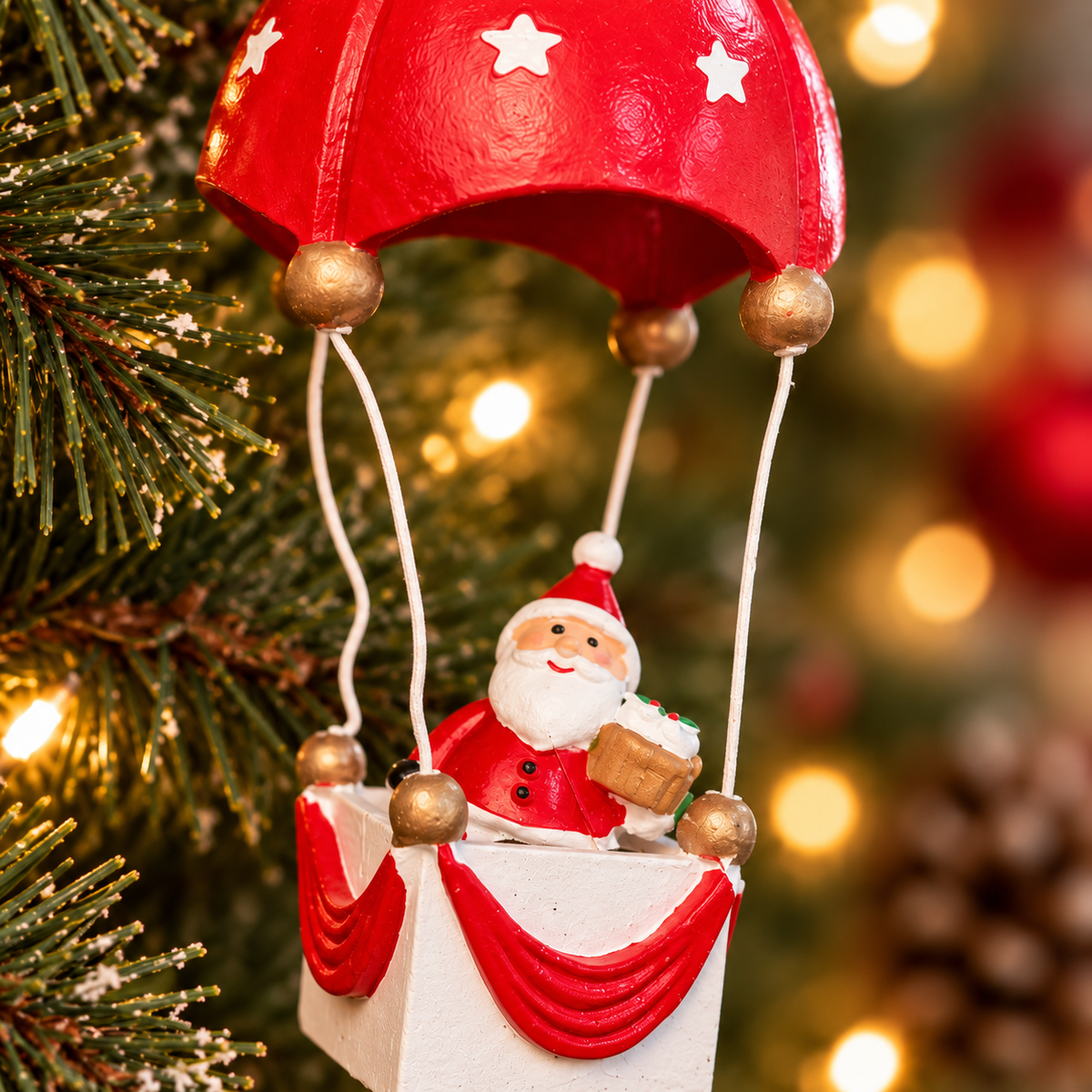 Santa in Hot Air Balloon Tree Ornament