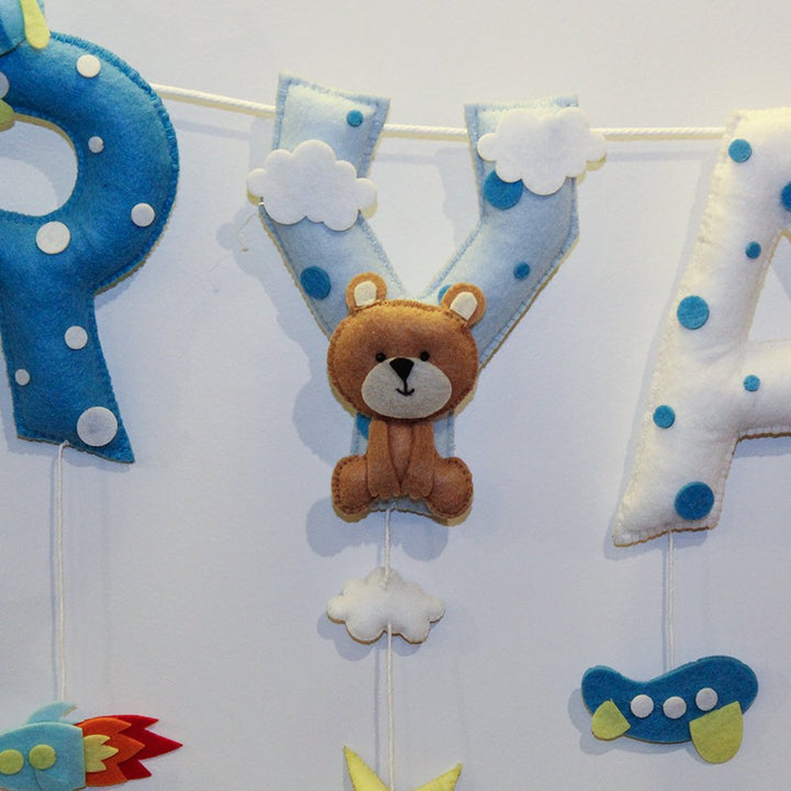 Teddy on a Plane Name Bunting Garland