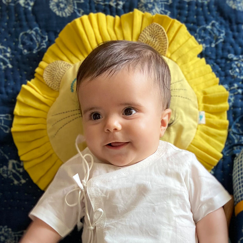 NEWBORN GIFT SET - ORGANIC MUSTARD SEED LION PILLOW + MARACAS