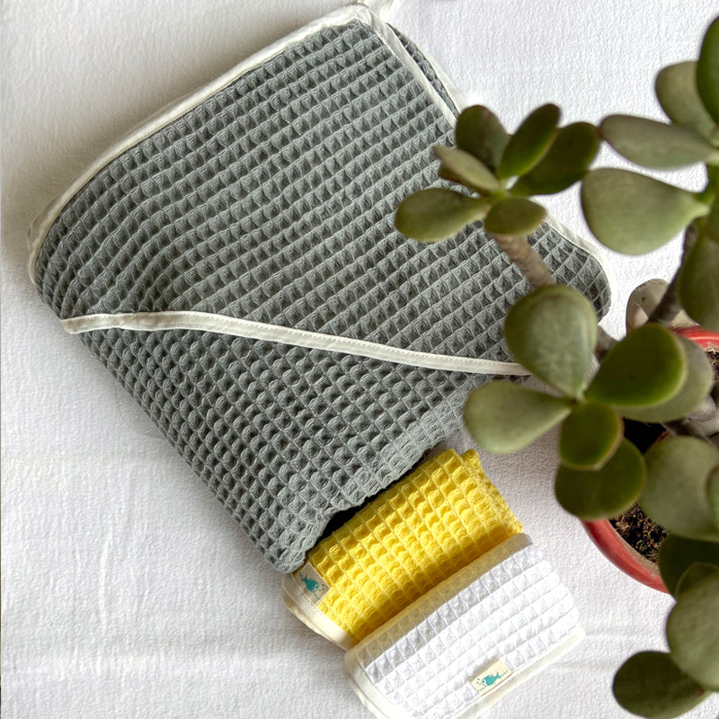 ORGANIC WAFFLE HOODED TOWEL SET - GREY
