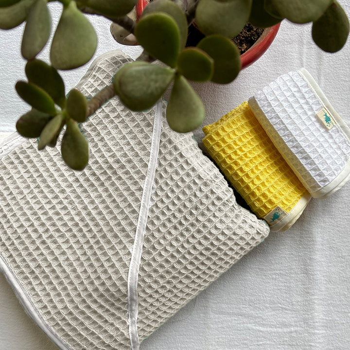 ORGANIC WAFFLE HOODED TOWEL SET - NATURAL