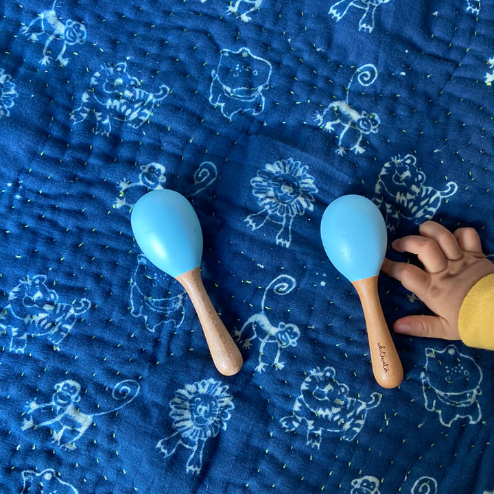 WOODEN MARACAS SET - BLUE
