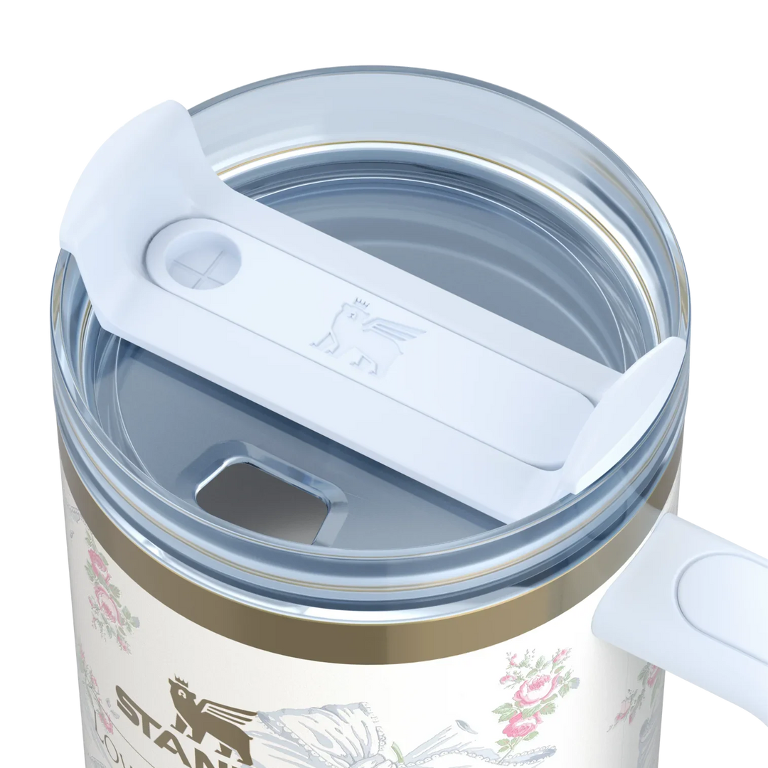 Limited Edition Stanley × Rosa Beaux Blue  - Blushing Bows - 40oz