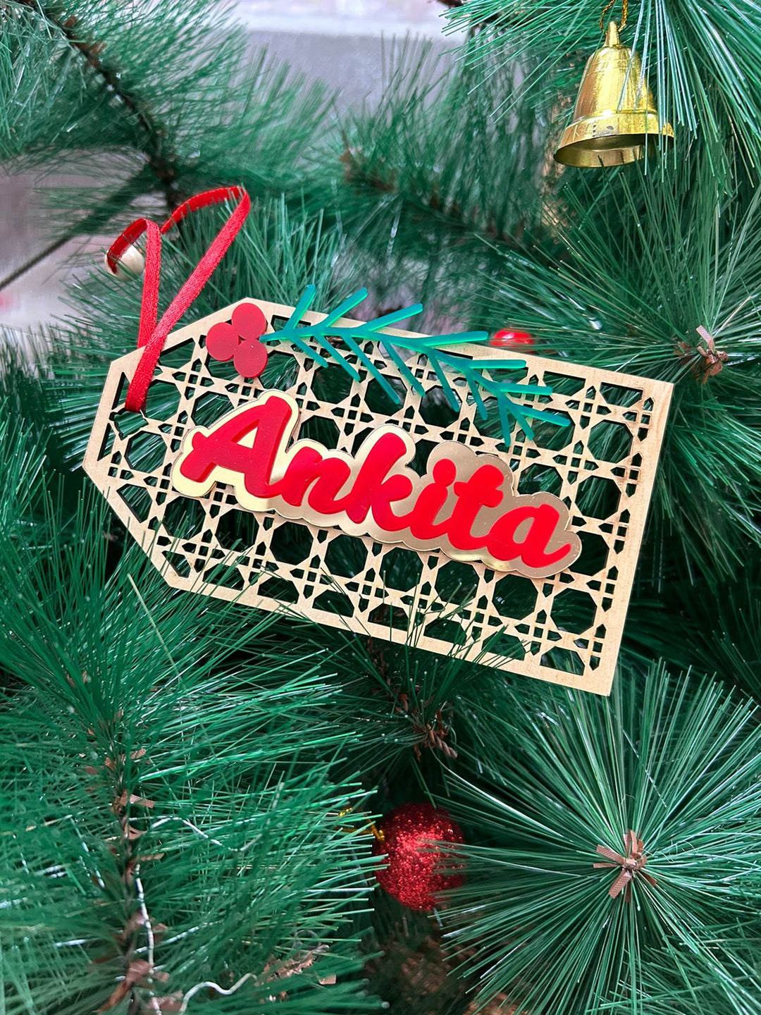Babble Wrap Rattan Tag Ornament - Six-sided