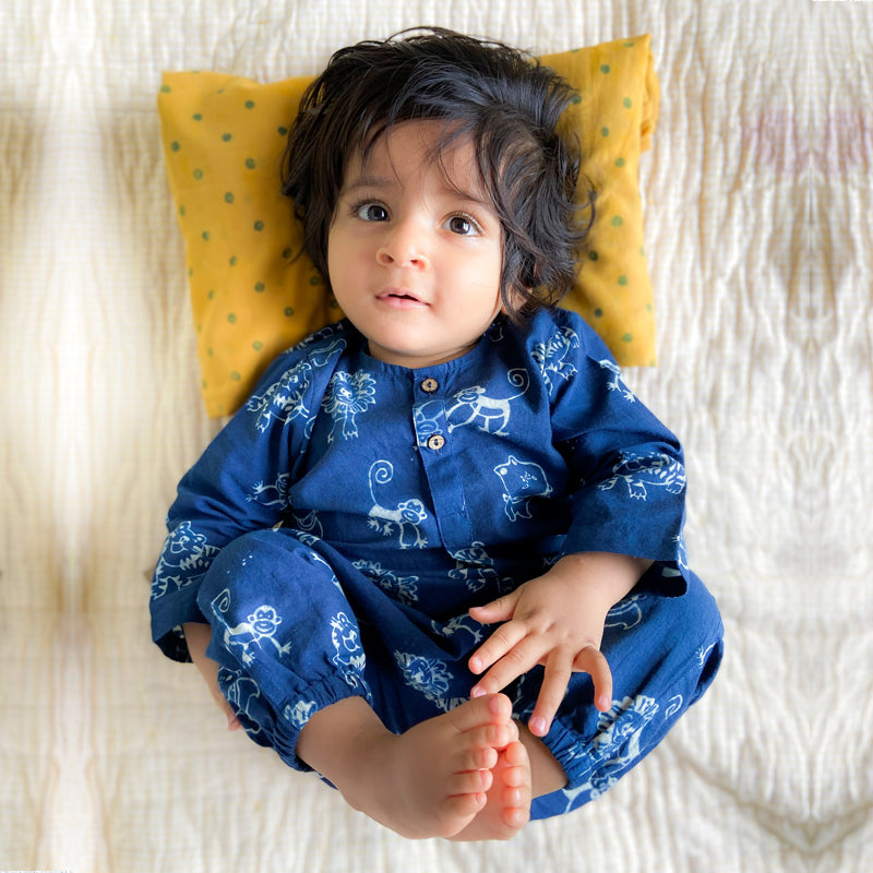 UNISEX ORGANIC ZOO PRINT INDIGO KURTA + PANTS