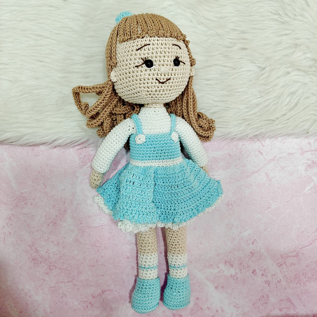 Crochet Doll -Snowbelle