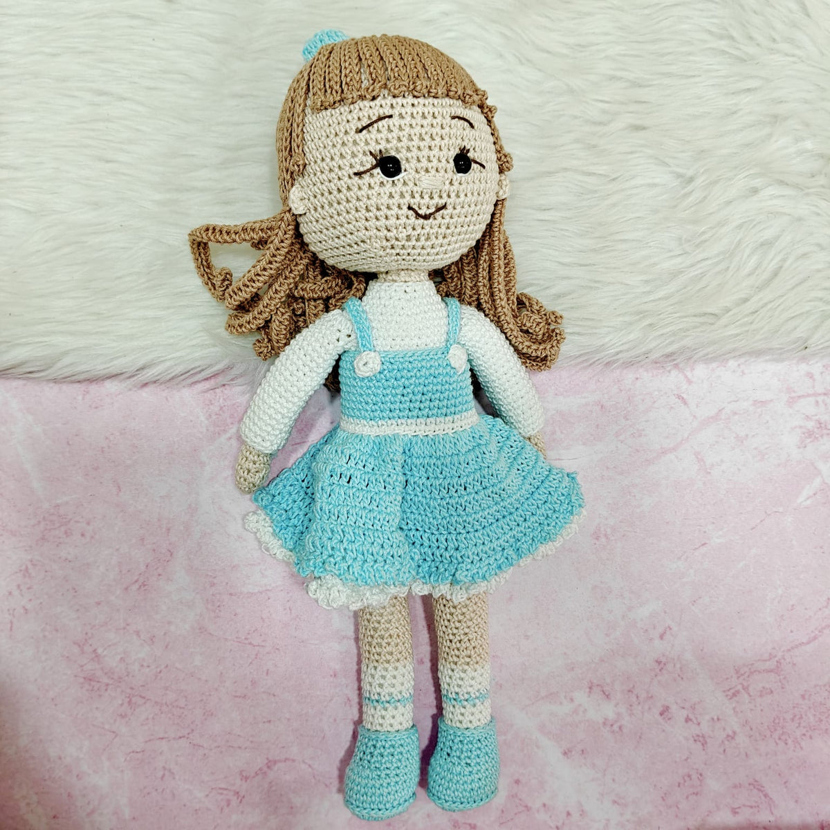 Crochet Doll -Snowbelle
