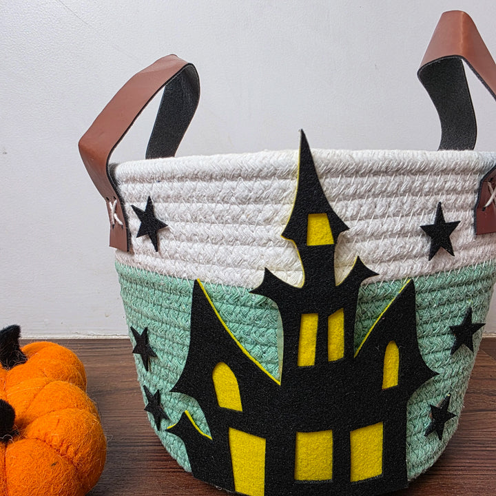 Trick-or-Treat Basket – Spooky Castle
