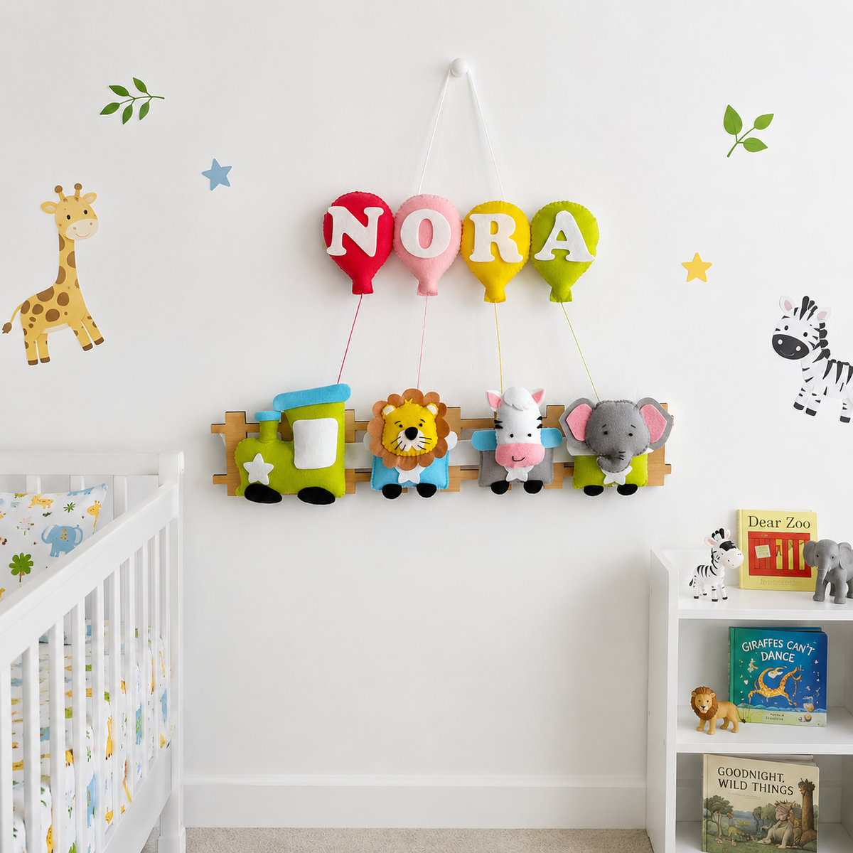 Babble Wrap Tiny Travelers   Name Hanging