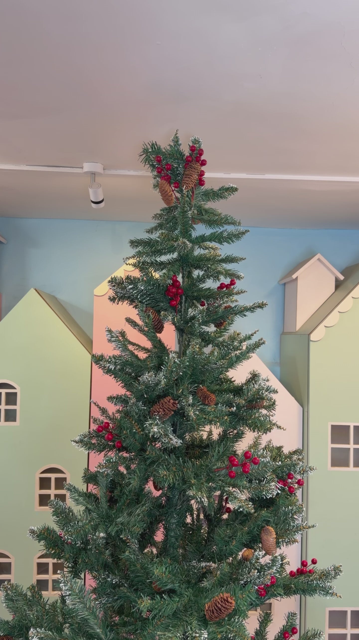 5ft Luxe Woodland Berry & Pinecone Christmas Tree