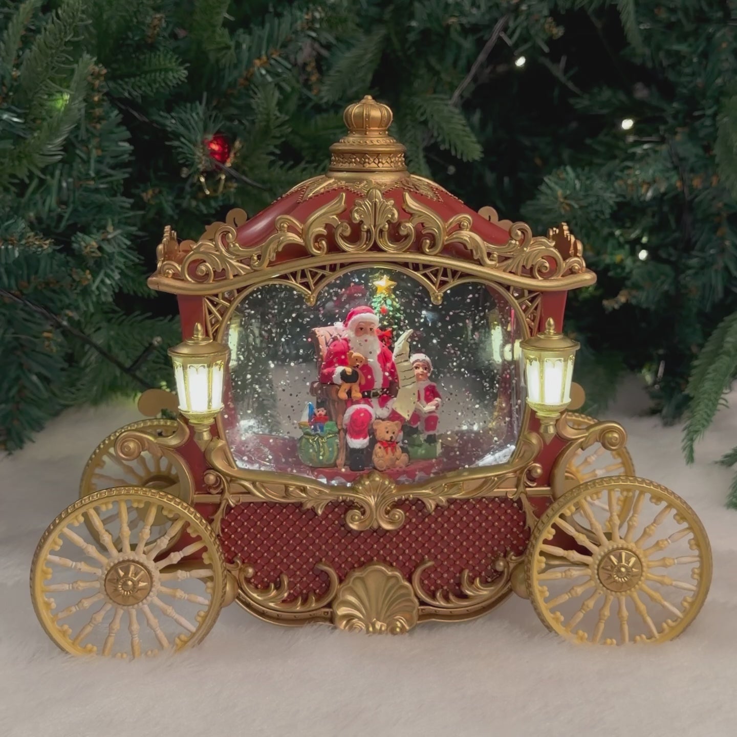 Water Light Carols - Santa’s Royal Carriage