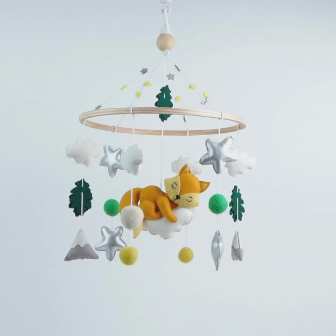 Babble Wrap Cot / Crib Mobile - Dreamy Cloud Fox