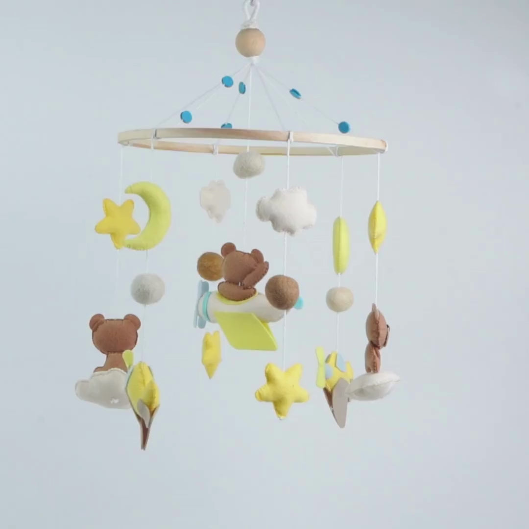 Babble Wrap Cot / Crib Mobile - Teddy on a Plane