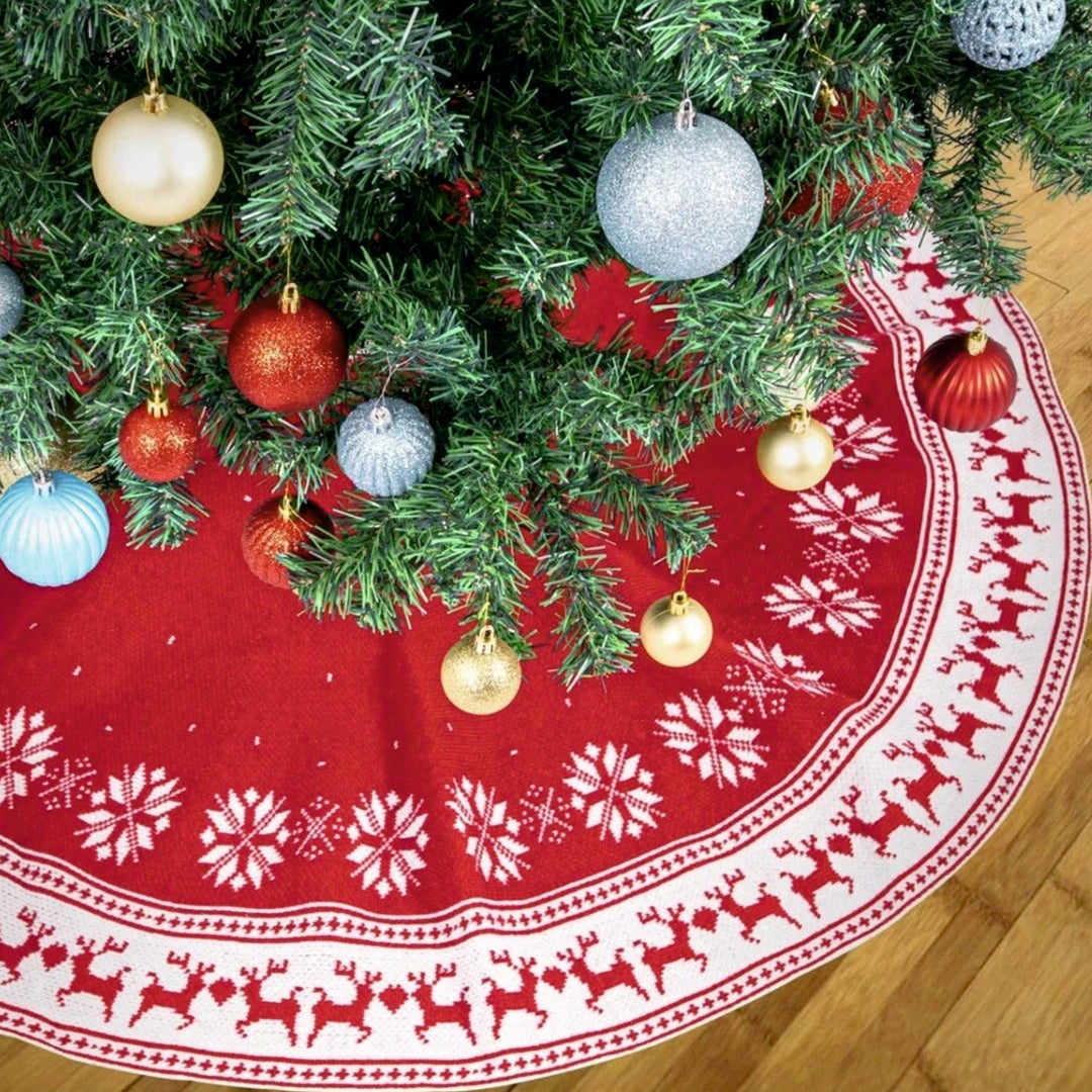 50'' Tree Skirt -to-Cape – Nordic Snowflakes
