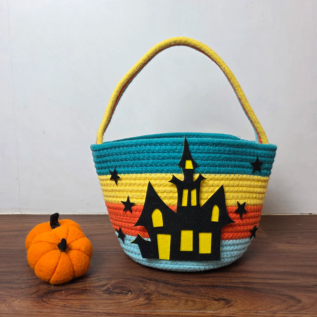 Trick-or-Treat Basket – Haunted House
