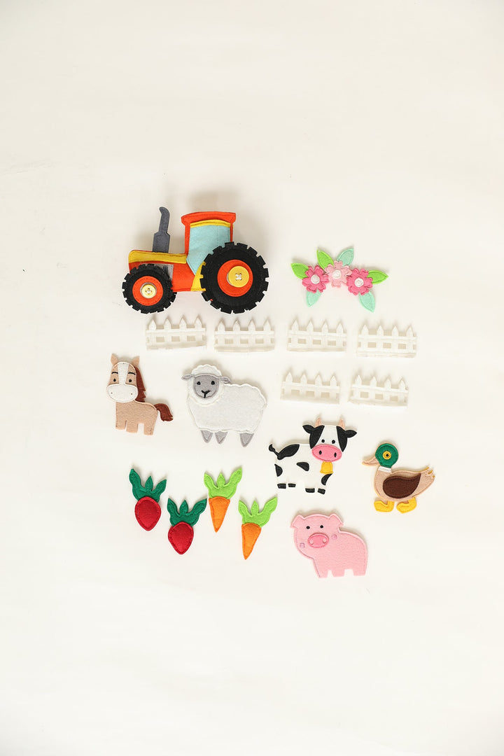 ProductsCute farm barn 3D toy