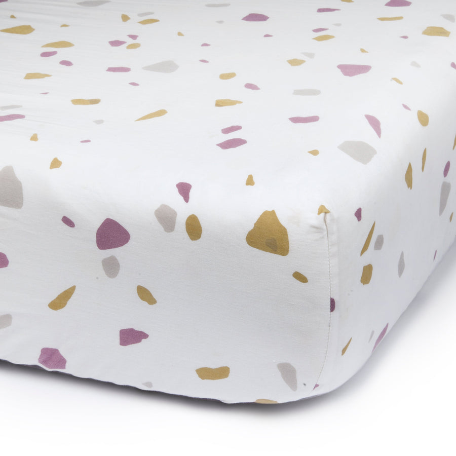 Rocks & Pebbles Fitted Sheet