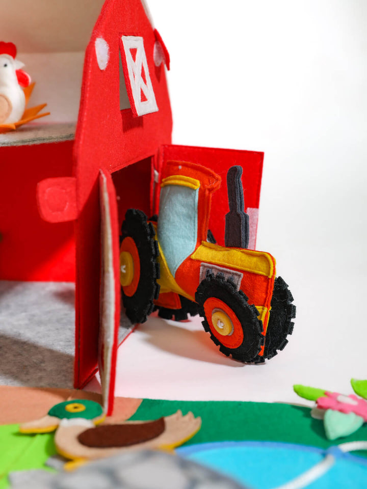 ProductsCute farm barn 3D toy